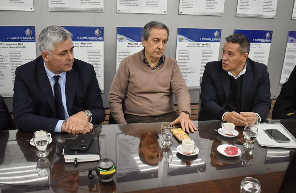 El diputado Germán Gómez (PJ) y el senador David Sáez (UCR) serán las autoridades de la Comisión Bicameral de Seguridad. Foto: Prensa Diputados