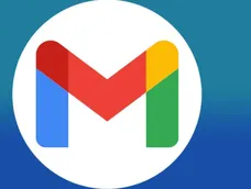 Al añadir el símbolo + a tu dirección de Gmail, creas etiquetas personalizadas que automatizan la clasificación de correos provenientes de registros o tiendas online.