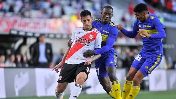 El próximo River vs. Boca en el Monumental se jugará el domingo 20 de marzo a las 19 por seguridad. / Gentileza.