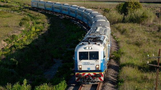 Tren de pasajeros. Imagen ilustrativa