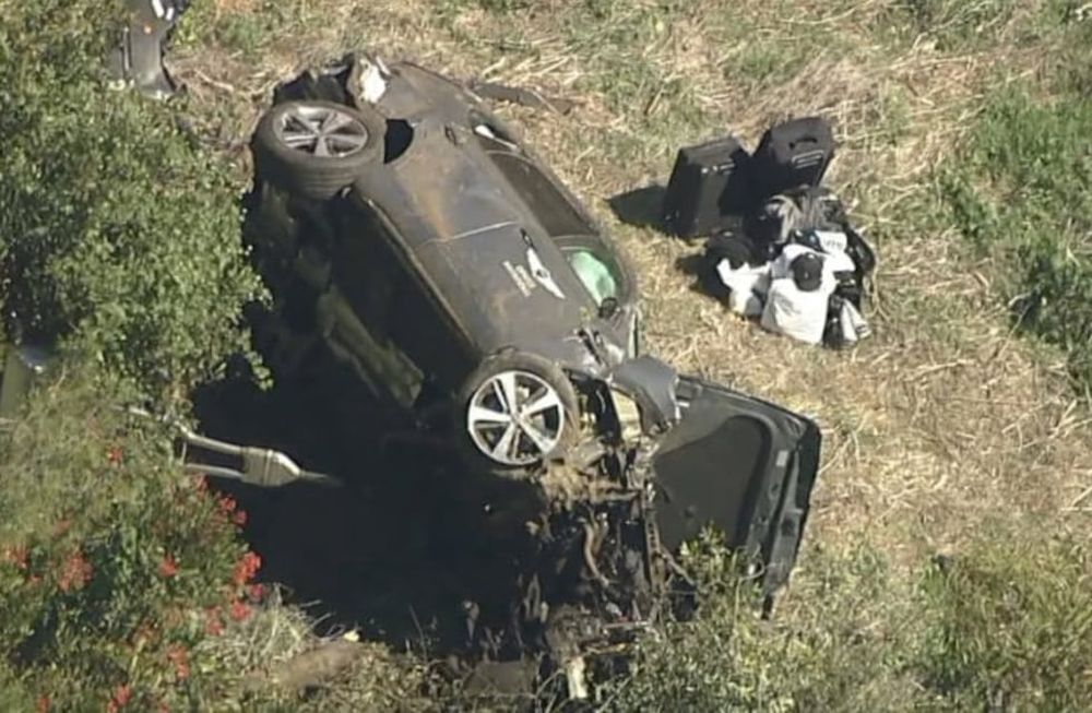 El reconocido golfista Tiger Woods sufrió este martes un grave accidente mientras conducía su auto por la zona de Los Ángeles. / Gentileza.
