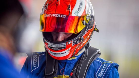 El arrecifeño es el puntero del Campeonato de las Estrellas 3 de Súper TC2000 eSport y confirmó a Maxi Lezaeta como si invitado para la definición.