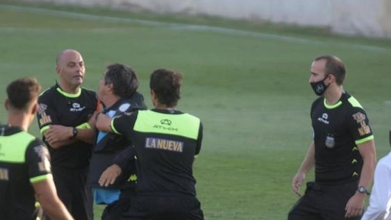 Árbitros no tolerará más reacciones violentas.