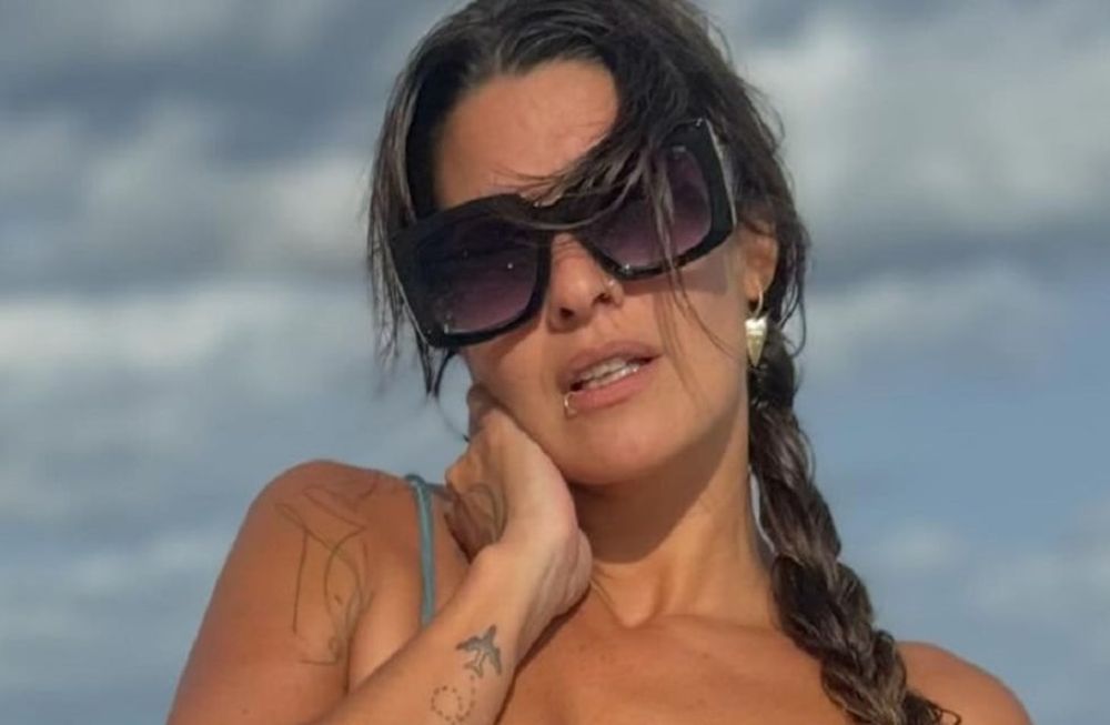 Ivana Nadal paralizó la web con su belleza y atuendo fogoso.