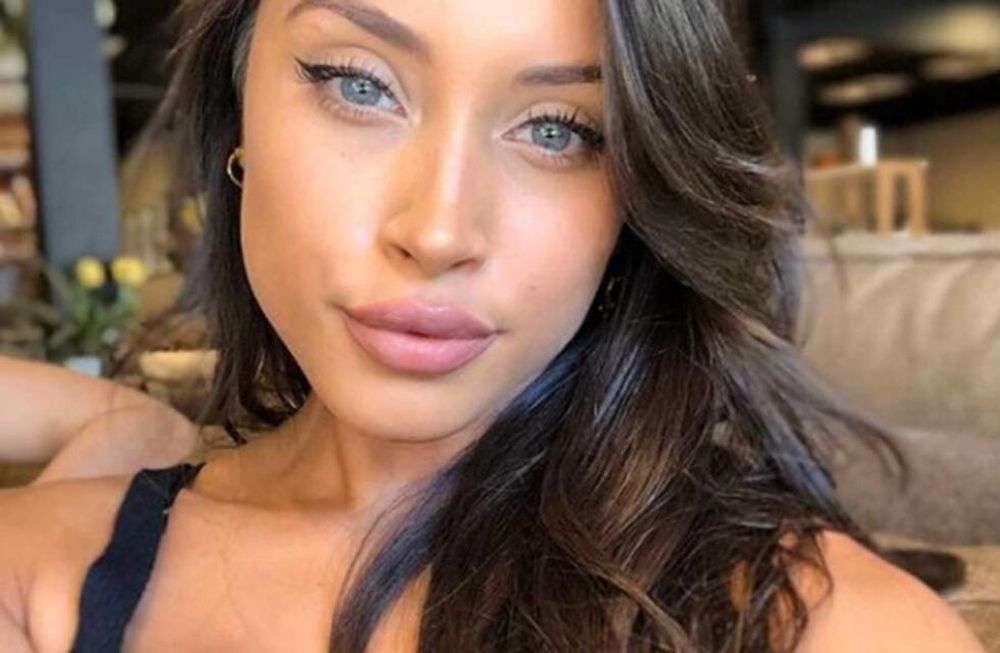 Antonella Delmonte, vacunada a los 24 años (Instagram)