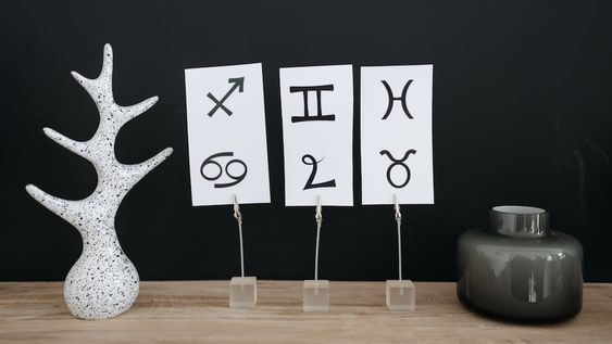 No podés salir de tu casa sin leer el pronóstico para Libra y otro signo