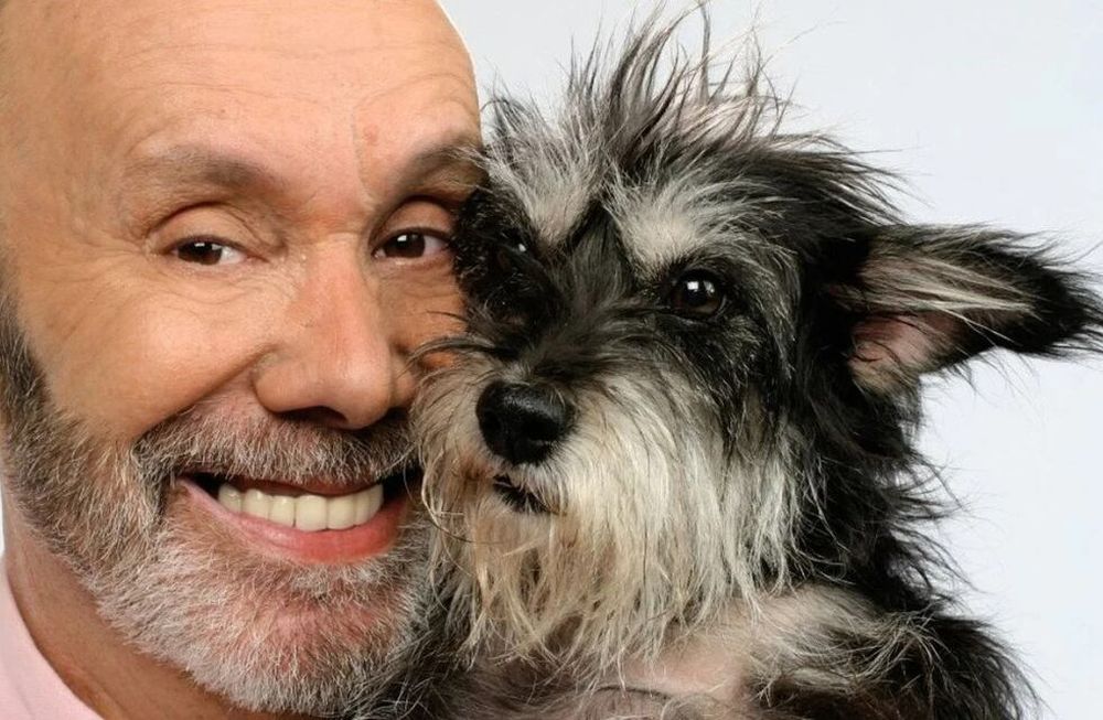 Raúl Portal, internado de urgencia con neumonía