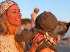 Nicole Neumann mostró el nuevo jugete de su hijo y generó confusión.