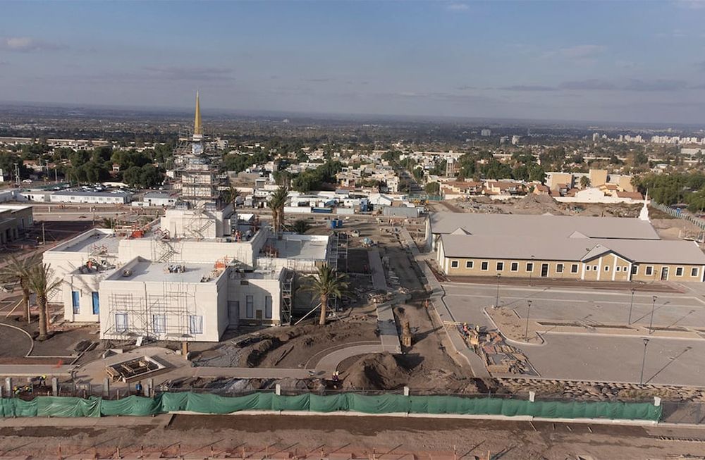 24 de mayo de 2023 Construcción Iglesia ChallaoEn la entrada al barrio Raíz están construyendo la iglesia de la religión Mormón, que será una de las más grandes de Latinoamérica.   Foto: Marcelo Rolland / Los Andes
