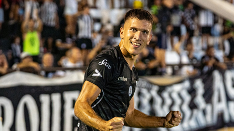 Los Andes | Facundo Lencioni, autor del primer gol de Gimnasia de Mendoza vs Deportivo Morón.