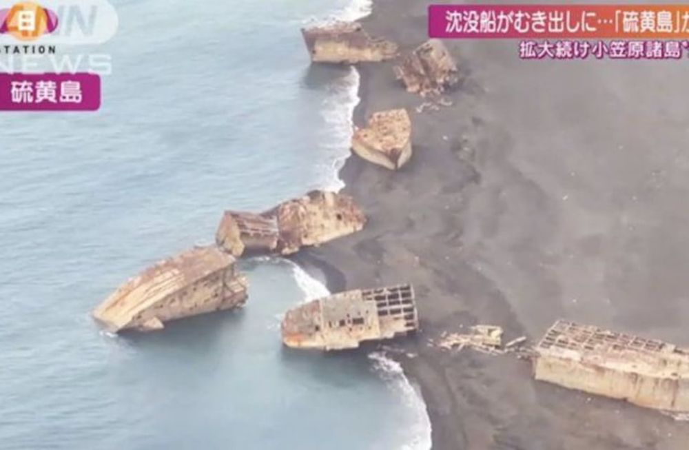 Los barcos que fueron hundidos en 1945 durante e conflicto bélico de los nipones con los estadounidenses salieron a flote en las costas de la isla Iwo Jima.