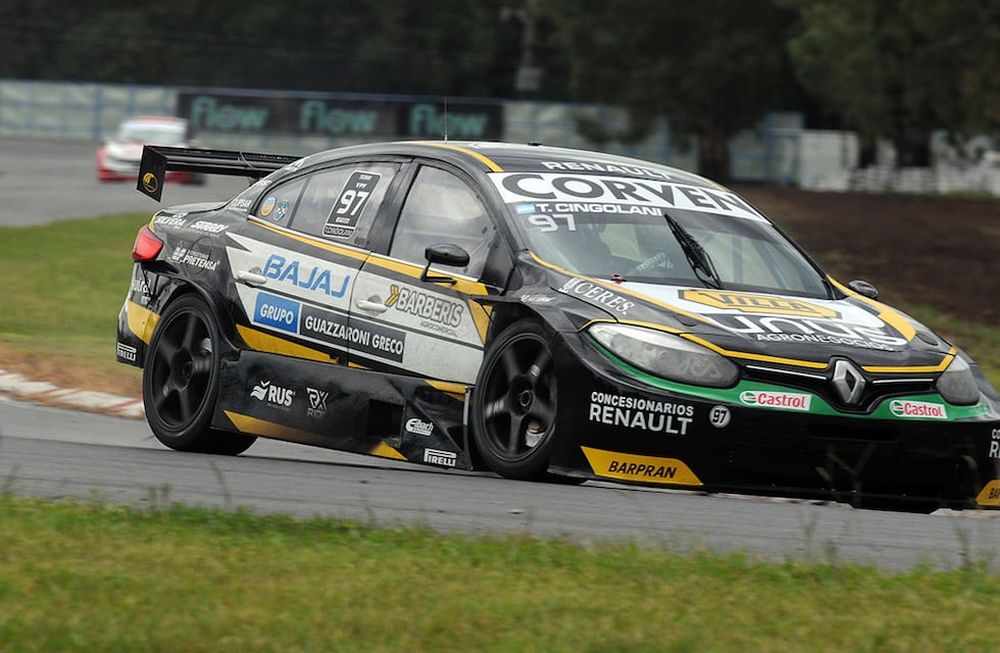 Cingolani es piloto Renault en el Súper TC2000
