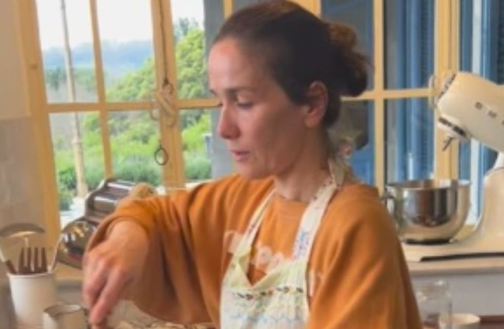 Natalia Oreiro en su cocina.