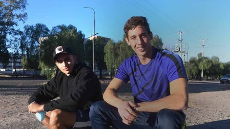 Los Andes | Agustin Pinti y Renzo Cremaschi, atletas Mendocinos integrantes de la Selección Argentina que competirán en el Sudamericano de mayores en Ecuador. Podrán viajar gracias al influencer Santiago Maratea. / José Gutiérrez