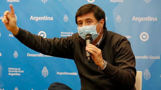 El ministro de Desarrollo Social, Daniel Arroyo, dio positivo a coronavirus