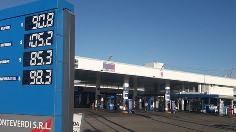 YPF aumentó sus combustibles - José Gutiérrez