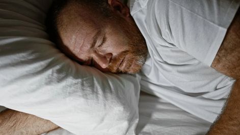 La prevención para cambiar el descanso sin luz se basa en detalles simples que están al alcance de cualquiera.