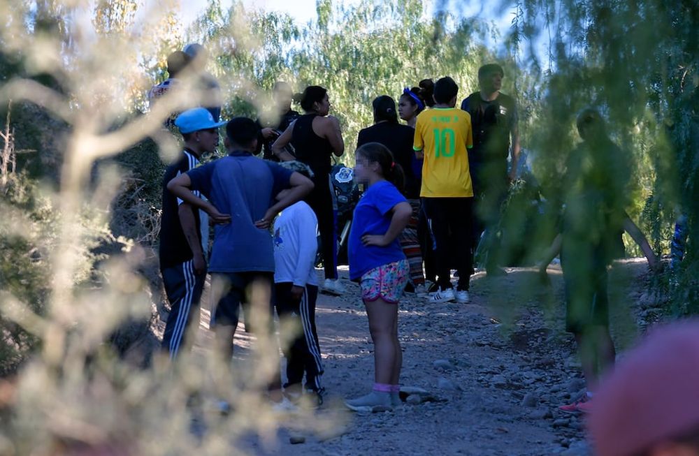 Esta tarde, se informó un asesinato en una vivienda en el Barrio Urundel, ubicado en el oeste del departamento de Godoy Cruz. Foto: Orlando Pelichotti