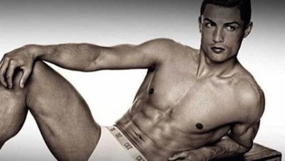 Cristiano Ronaldo: Mi novia me roba los calzoncillos
