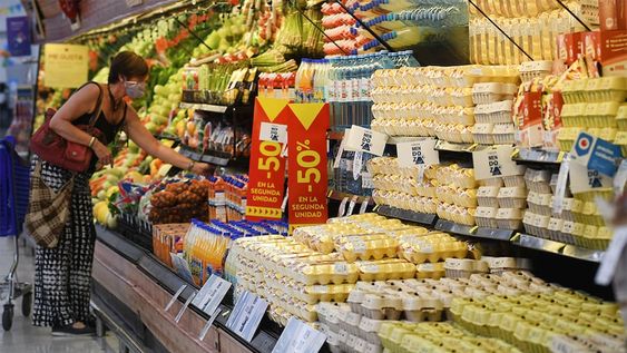 El IDR y MAPO Mendoza quieren saber si las personas incluyen a los alimentos orgánicos, ecológicos o bioecológicos en sus compras. José Gutiérrez / Los Andes