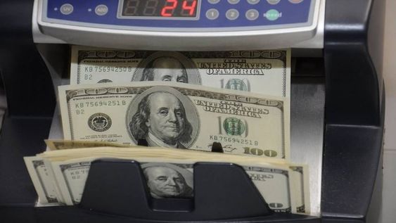 Home banking: cómo escaparle al colapso y comprar dólares