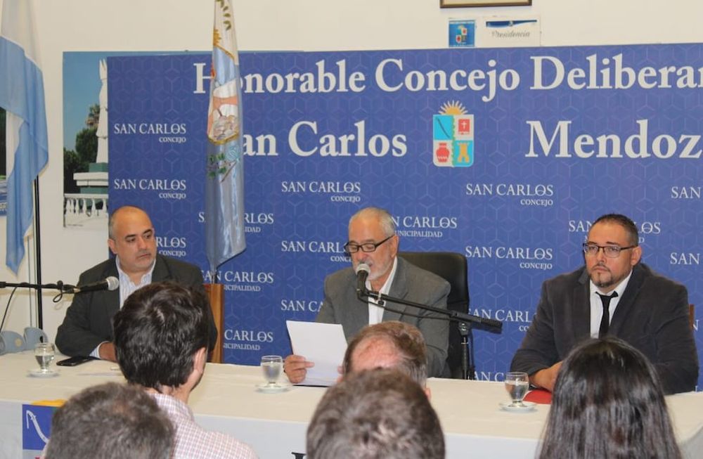 Alejandro Morillas, intendente de San Carlos, junto al presidente del Concejo Deliberante, Ariel Mendez. Foto: Municipalidad San Carlos