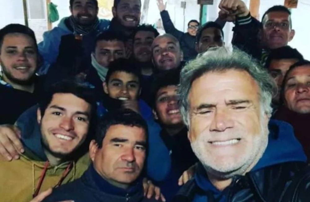 Videos: así promocionaba el “Teto” Medina a la comunidad investigada por explotación de gente con adicciones. Foto: Instagram @rehab.adicciones