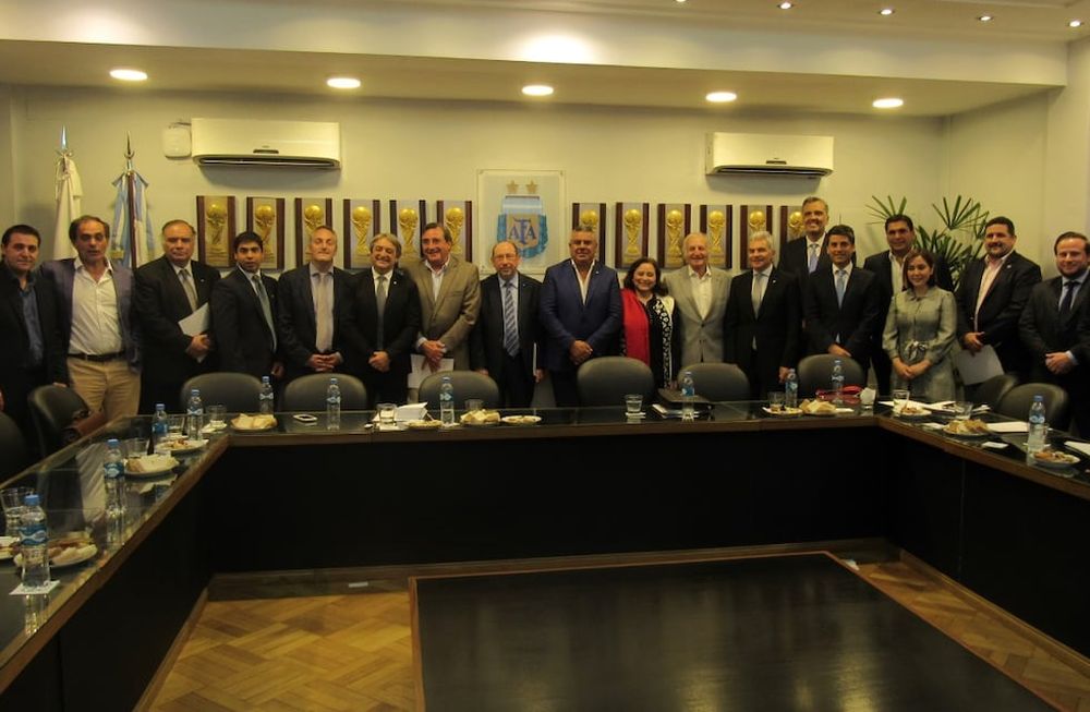Argentina, Uruguay y Paraguay ratifican su compromiso para organizar el Mundial 2030