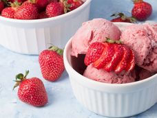 Es una receta simple para disfrutar el sabor dulce sin necesidad de azúcar añadida en verano.