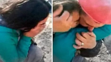 La pequeña rompió en llanto al encontrar los restos del caballo.