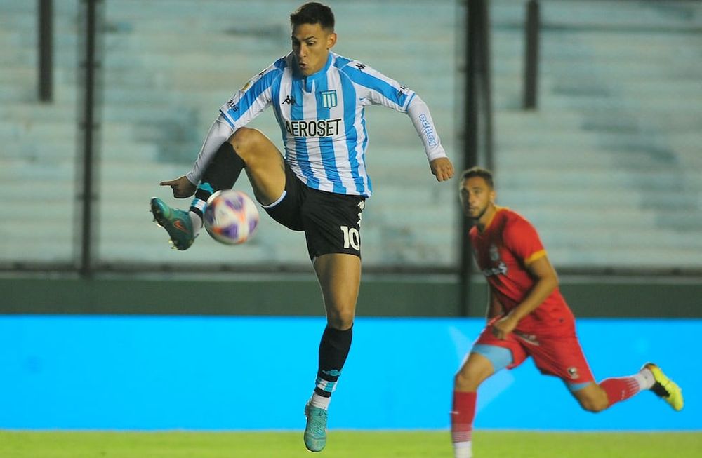 Racing ante Arsenal de Sarandí, en la cuarta fecha del campeonato. (Fotobaires).