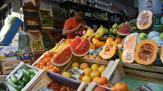 Limones y tomates, entre los productos que más incrementaron su precio.Foto: Mariana Villa / Los Andes