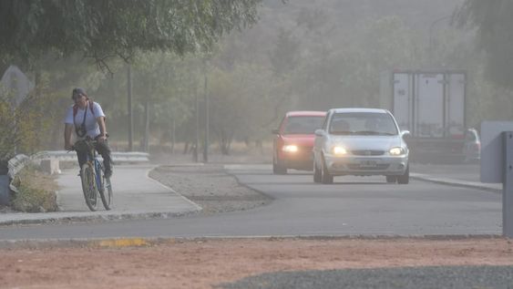 Zonda en Mendoza - Foto: Ignacio Blanco / Los Andes