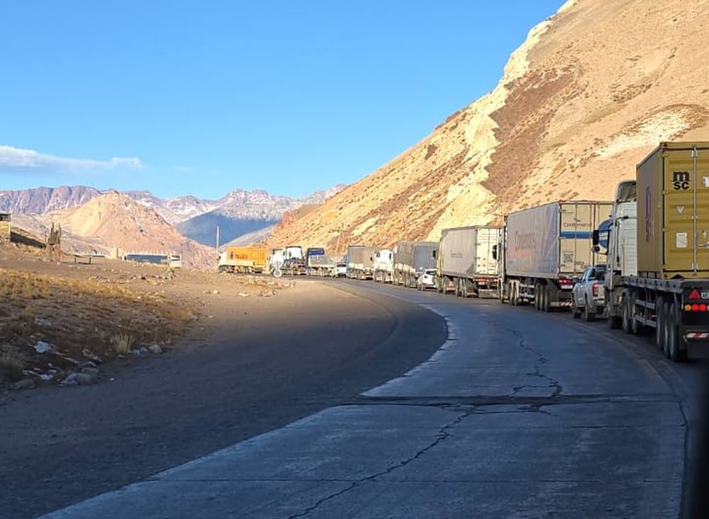 Tránsito interrumpido en la Ruta 7 a la altura del puente de Horcones: a qué se debe