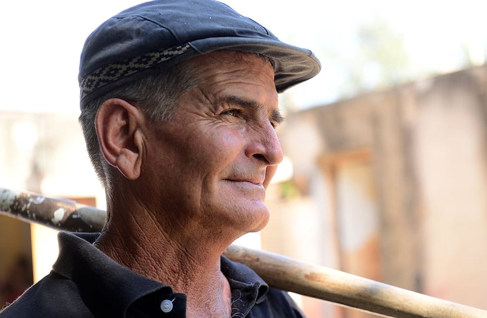 La historia del albañil que se enteró que su padre es un millonario con bodegas en Mendoza. / Foto: La Voz