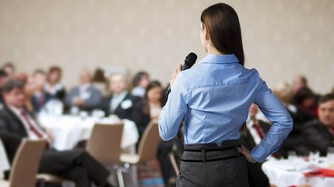 Hincar los codos - Por Rosa Montero