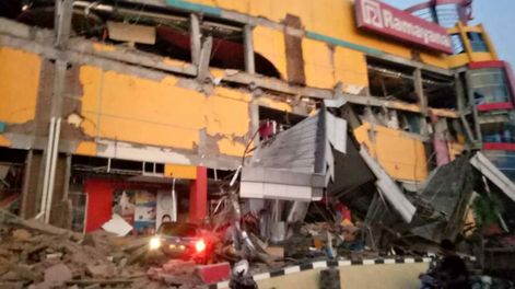 Terremoto de 7,5 grados y alerta de tsunami en el centro de Indonesia