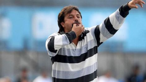 Caruso Lombardi disparó contra la designación del árbitro que estará en el Gargantini.