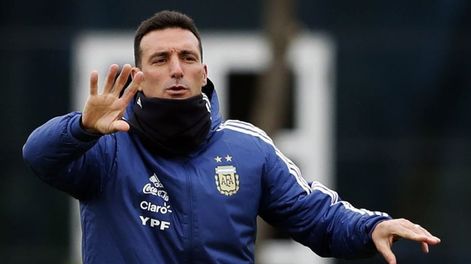 Scaloni contó sobre su afición por el automovilismo