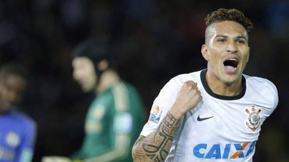 Confirman que la estrella del Corinthians Paolo Guerrero padece dengue