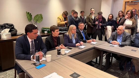 Funcionarios mendocinos expusieron en Toronto las nuevas herramientas para financiar proyectos mineros provinciales.