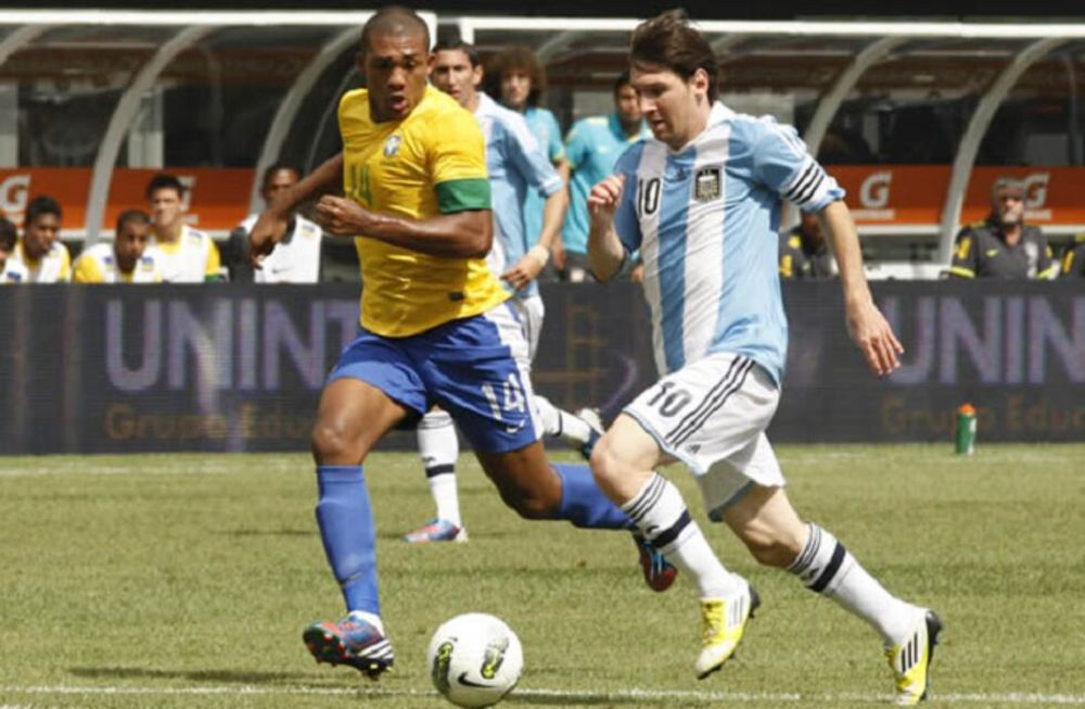 El astro argentino, Messi, hace ocho años le convirtió tres goles a Brasil en un partido amistoso que la Selección Argentina ganó 4-3 de forma agónica.