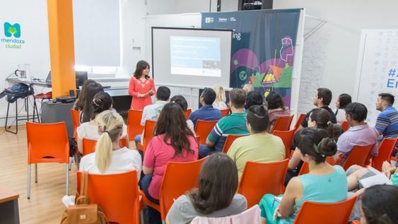 Hoy: charla “Herramientas para la búsqueda de empleo”