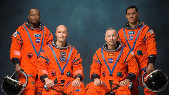 Fotografía de la NASA de los integrantes de la tripulación de la misión Artemis III, de izquierda a derecha, Andre Douglas, Luca Parmitano, Randy Bresnik, y Frank Rubio.&nbsp;