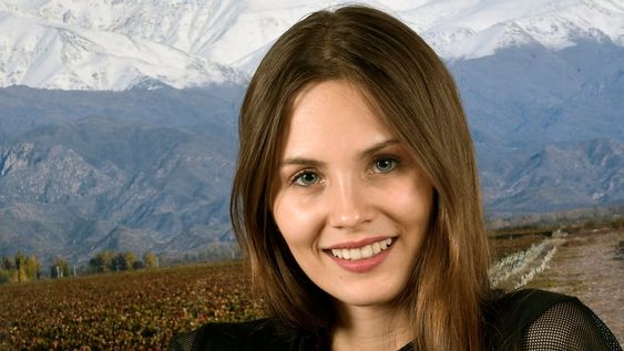 Vendimia 2022.La reina de la Vendimia del Departamento de Guaymallén Julieta Belen Lonigro (22) , representó al Distrito Los CorralitosFoto Orlando Pelichotti