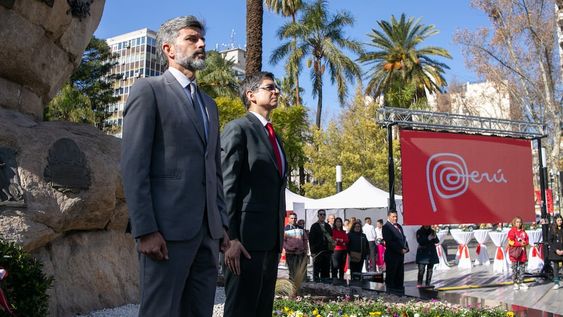 Ulpiano Suarez participó de los festejos por un nuevo aniversario del Perú
