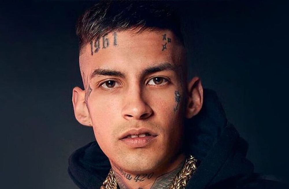 El cantante habló de la separación de Nicki Nicole y Peso Pluma