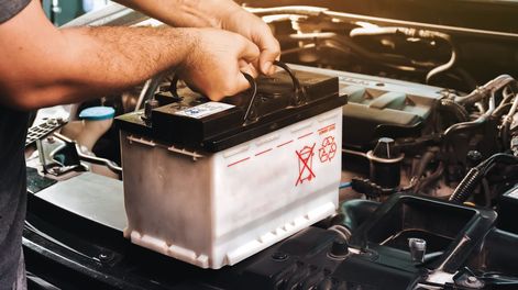 Ni 2 ni 4 años: cada cuánto se recomienda cambiar la batería del auto