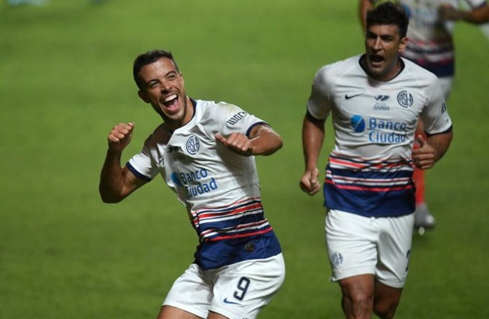 Franco Di Santo acudió a agremiados para cobrar lo que le debe San Lorenzo. / Gentileza.