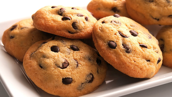 La receta de estas cookies con chip de chocolate son ideales para el fin de semana.